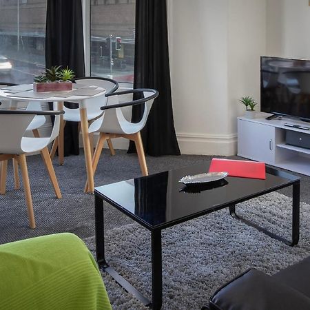 02 Springfield - Sleeps 6 Apartment Blackpool Exterior photo
